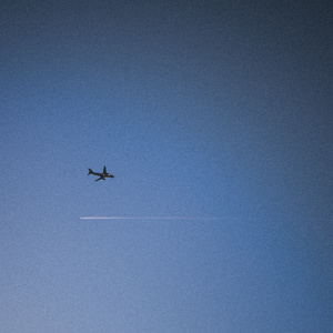 国产成人精品资源
