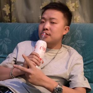 挺进极品光滑大屁股
