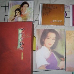 一边喂奶一边做着爱A
