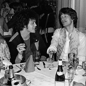 国产我和亲妺作爱69免费观看
